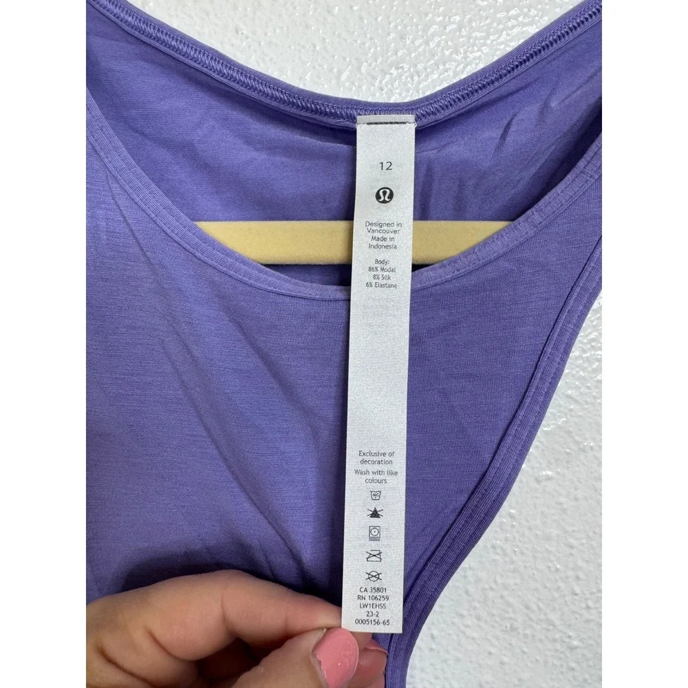 Lululemon Shoulder Cut-Out Yoga Tank‎ Top Dark Lavender Size 12